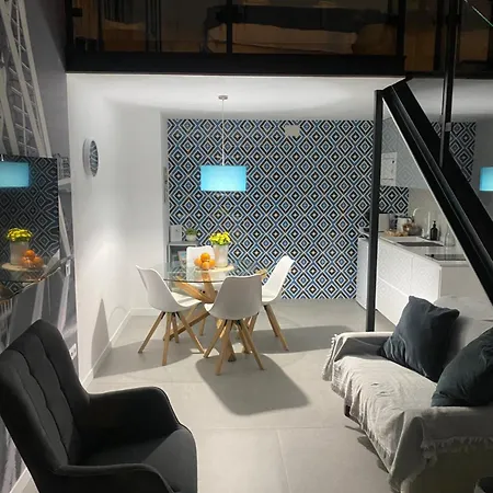 Loft Benimaclet شقة